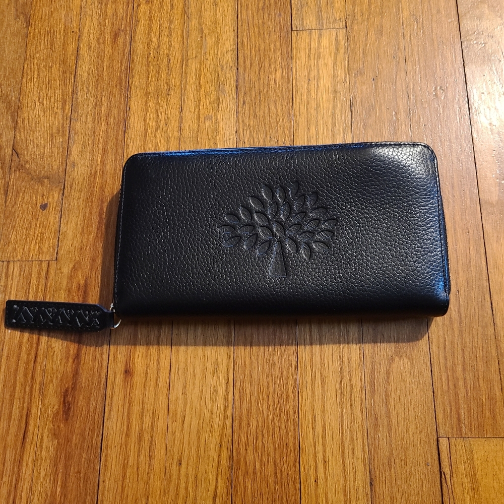 Mulberry Black Leather Zipper Wallet